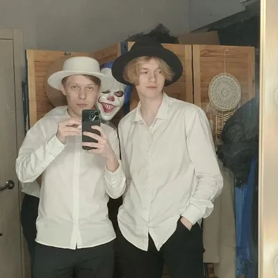 Review Author - Иван Скулкин