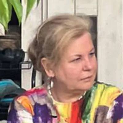 Review Author - Елена Кокунина