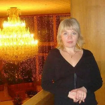 Review Author - Ирина Сухарева