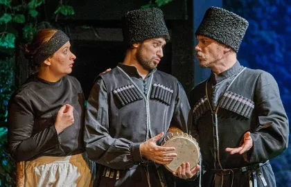 Scene from «Мачеха Саманишвили (Пермский театр «У Моста»)»