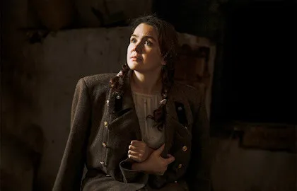 Scene from «Голоса»