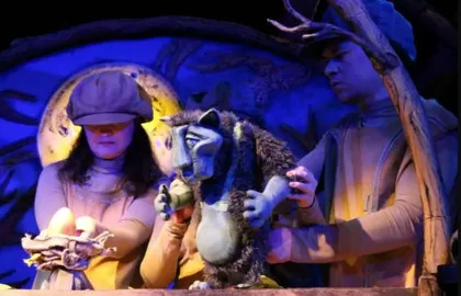 Scene from «Золотой цыпленок. Гастроли Иркутского областного театра»