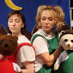 Scene from «Хорошо, то мы есть друг у друга»