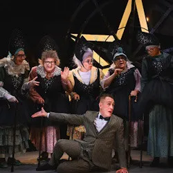 Scene from «О том, как Сергей Сергеевич прославиться хотел»