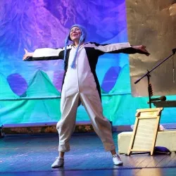 Scene from «У ковчега в восемь»
