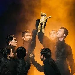 Scene from «Чудный мир гор и морей»