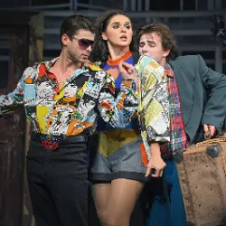 Scene from «На Чемоданах»