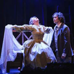 Scene from «Правда – хорошо, а счастье лучше»