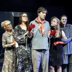 Scene from «Похищение эС»
