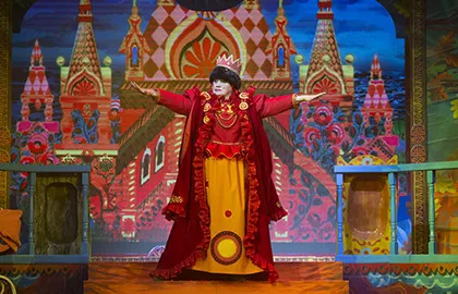 Scene from «Сказки Пушкина»