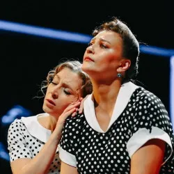 Scene from «Музыка для толстых»