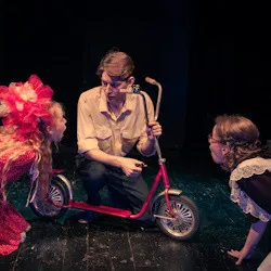 Scene from «Смеялись мы хи-хи»