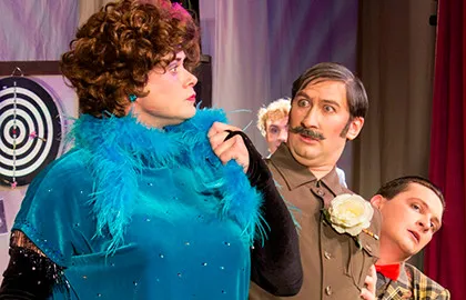 Scene from «Здрасьте, я Ваша тетя!»