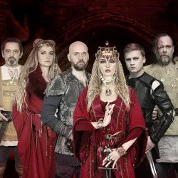 Scene from «Королева»